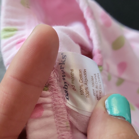 Strawberry bum pants - Picture 3 of 3